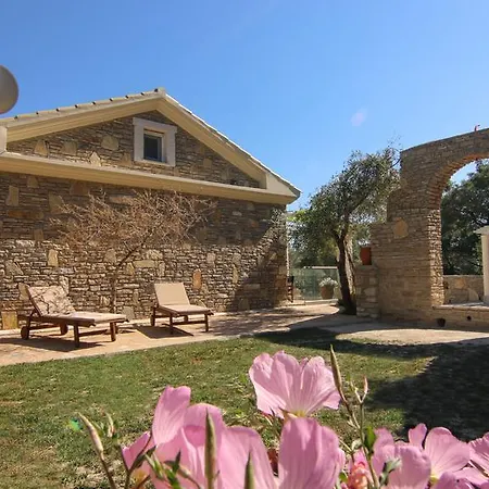 Villa Ellie Agios Stefanos Avliotes  Exterior photo